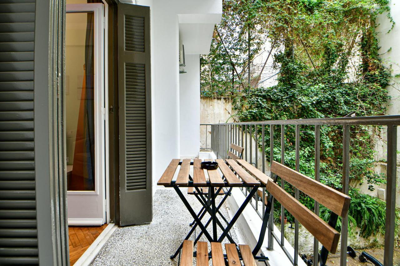 Thiras Lovely Apartment By Zain Афины Экстерьер фото