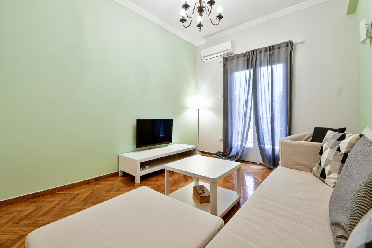 Thiras Lovely Apartment By Zain Афины Экстерьер фото